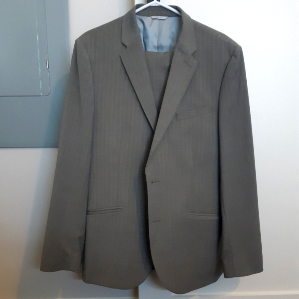 Mens Grey Suit